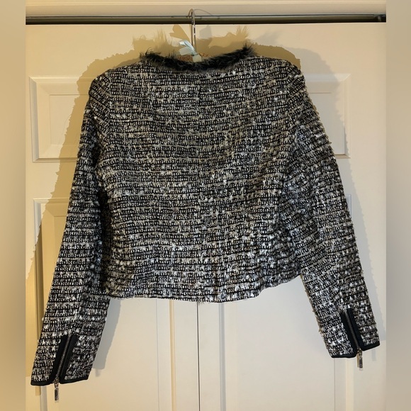 Stella & Jamie Black, White, and Silver zipper blazer - Picture 3 of 7